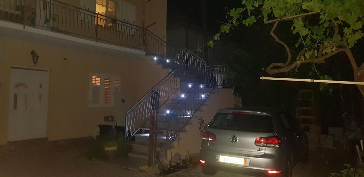 Apartment South Gate 扎达尔 外观 照片
